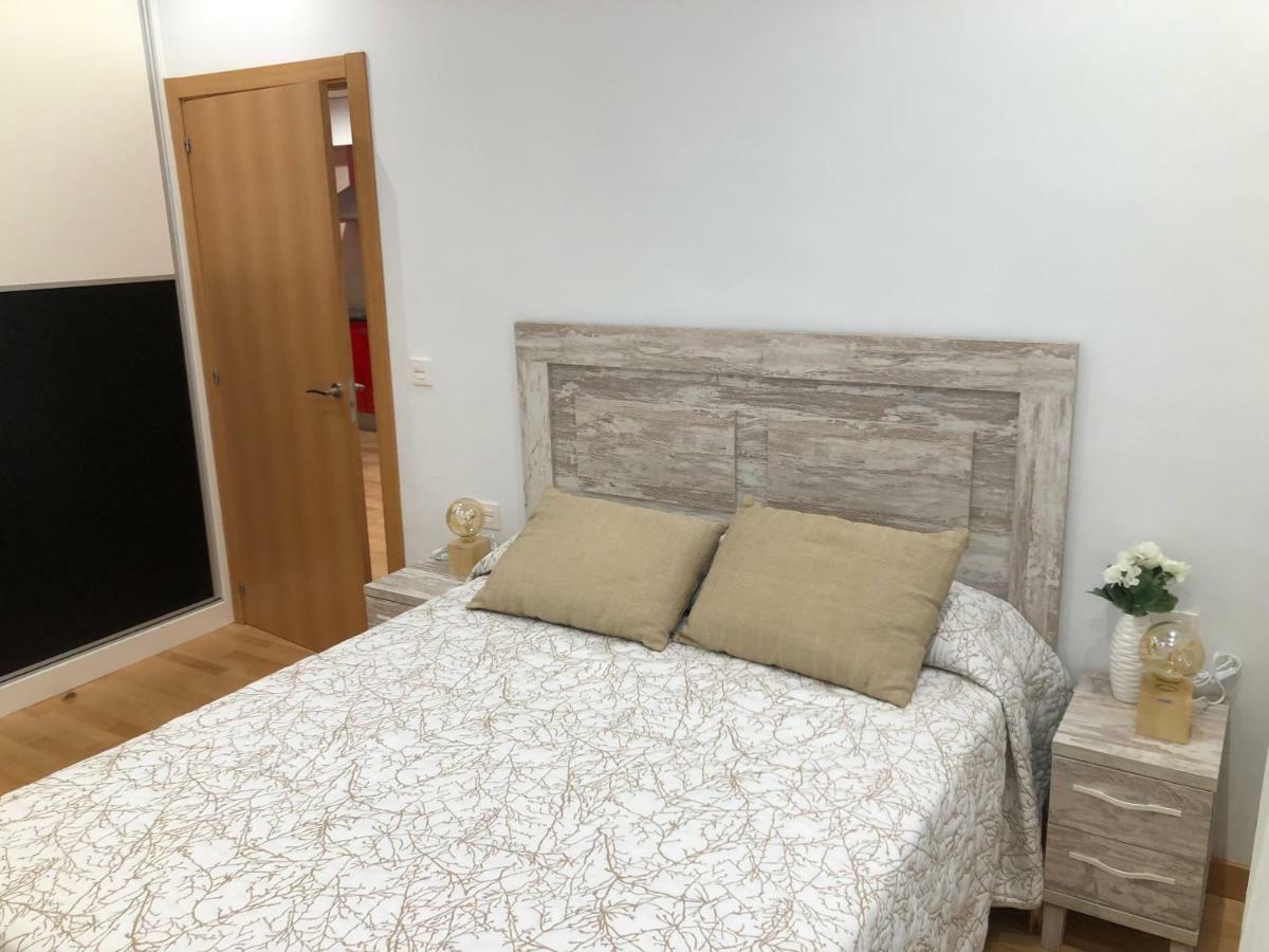 Palacete de Tudela - parking incluido Appartement Buitenkant foto